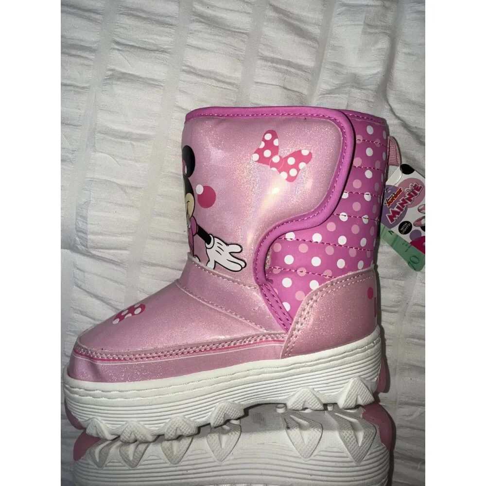 Disney Minnie Snow Boots Toddler Size 9 LIght Up NEW !